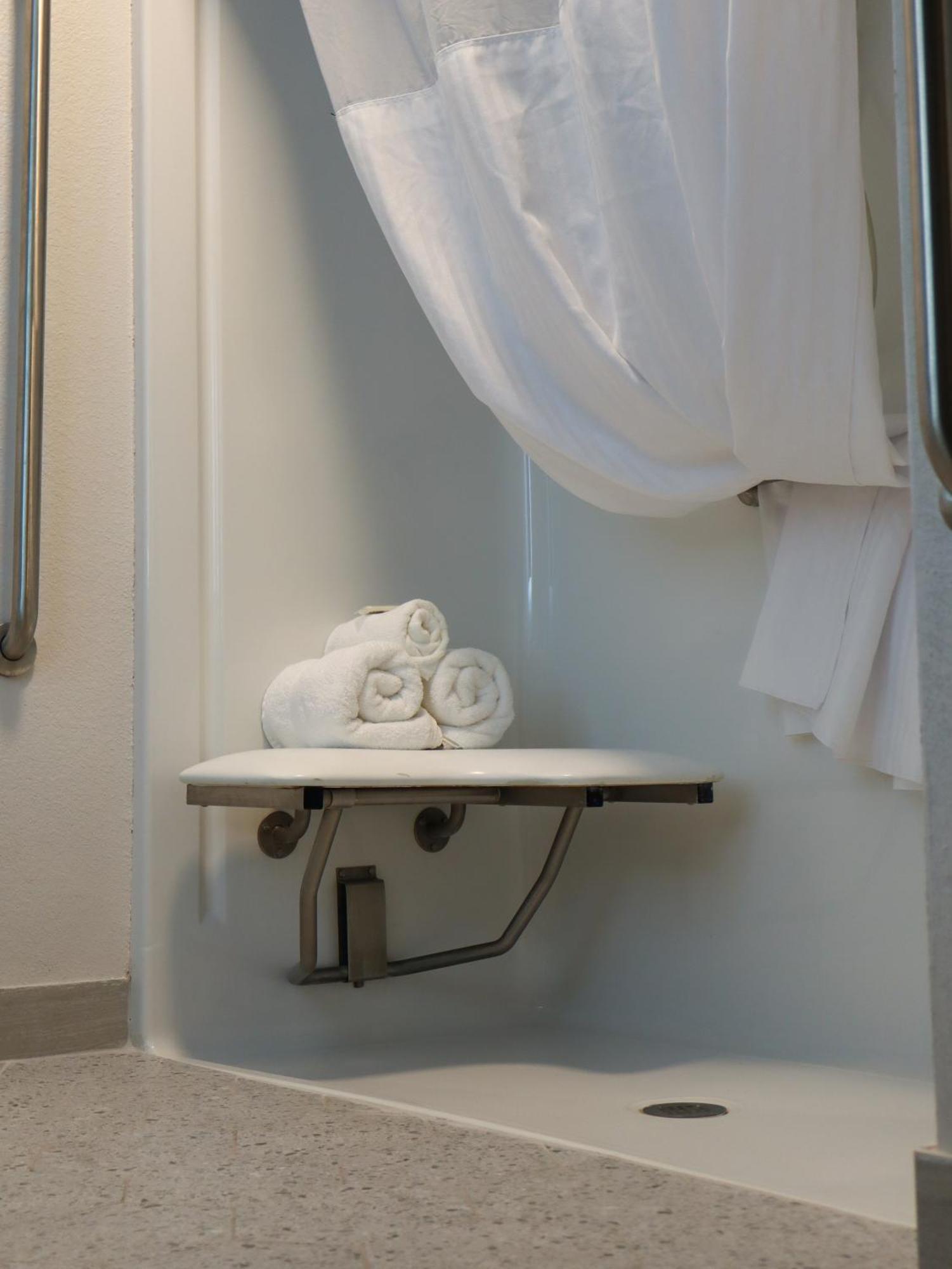 Travelodge By Wyndham Rapid City - Black Hills Extérieur photo